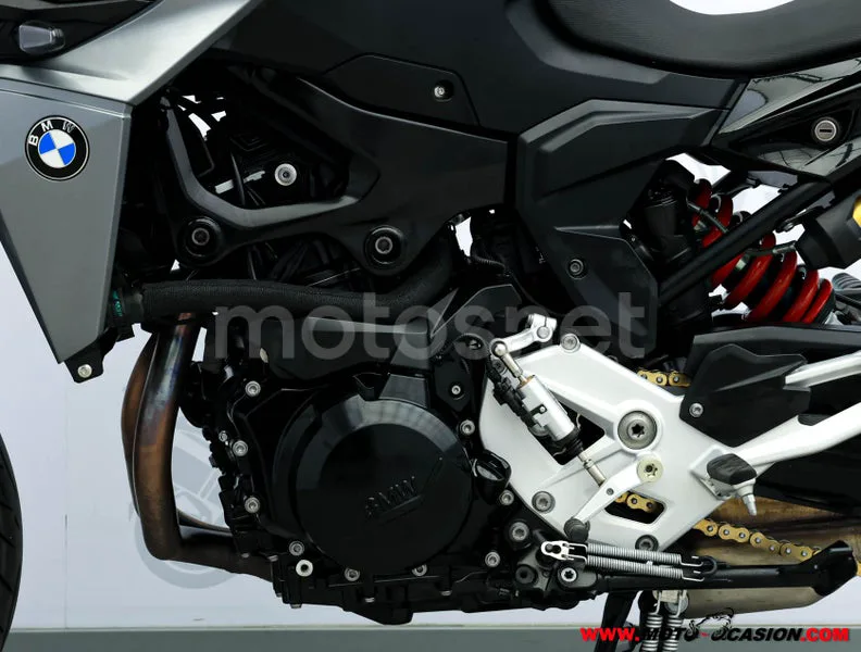 BMW F 900 R – Vista 10