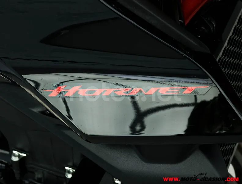 Honda CB 750 Hornet – Vista 9