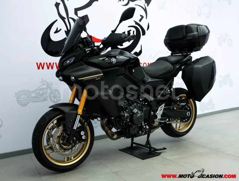 Yamaha Tracer 9 – Vista 8