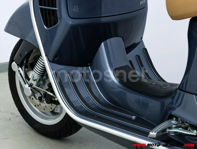 Vespa GTS 125 – Vista 10