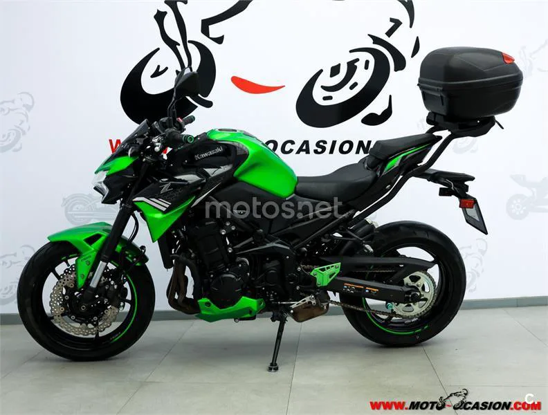 Kawasaki Z900 – Vista 7