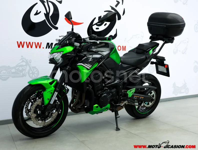Kawasaki Z900 – Vista 8