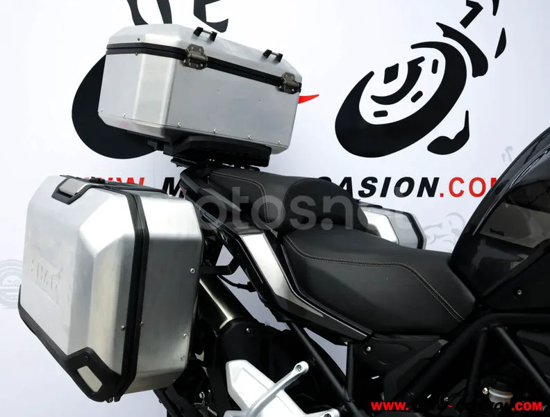 Benelli TRK 502 – Vista 11