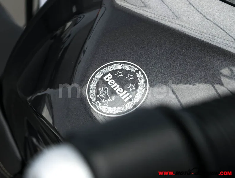Benelli TRK 502 – Vista 9