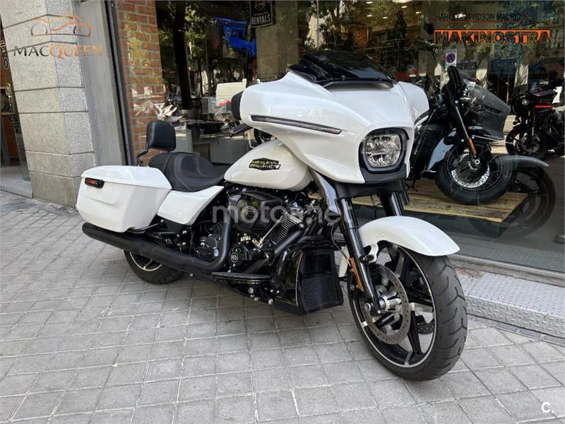 Harley-Davidson Street Glide – Vista 7