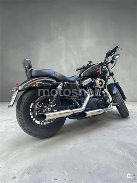 Harley-Davidson Sportster Forty-Eight – Vista 9
