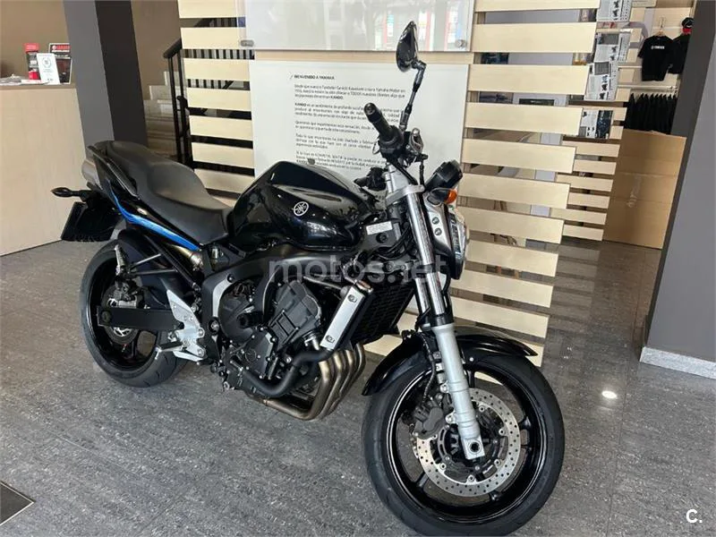 Yamaha FZ6 – Vista 3