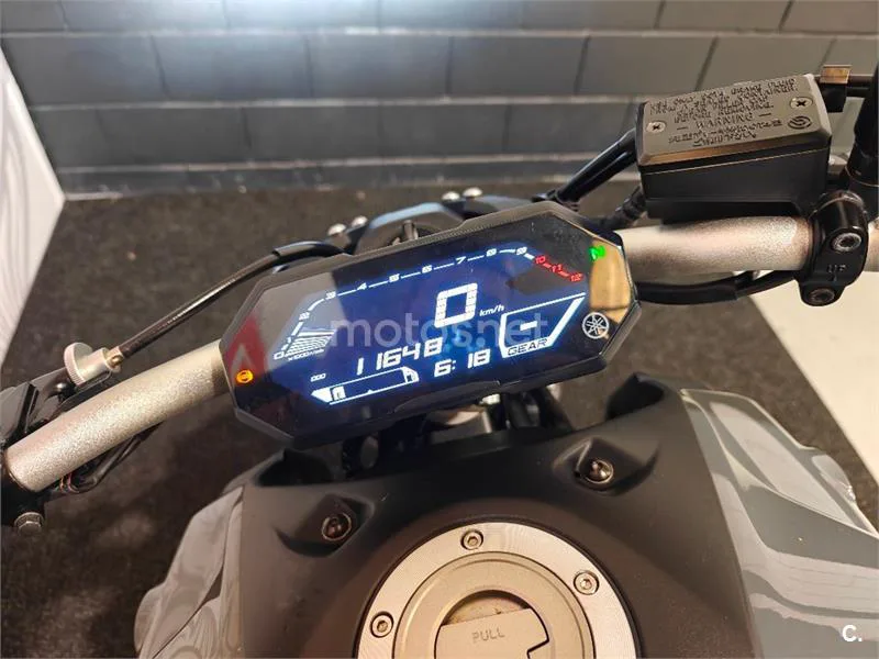 Yamaha MT-07 – Vista 8