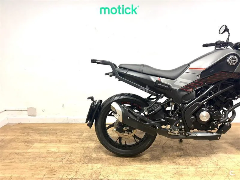 Benelli Leoncino 125 – Vista 3