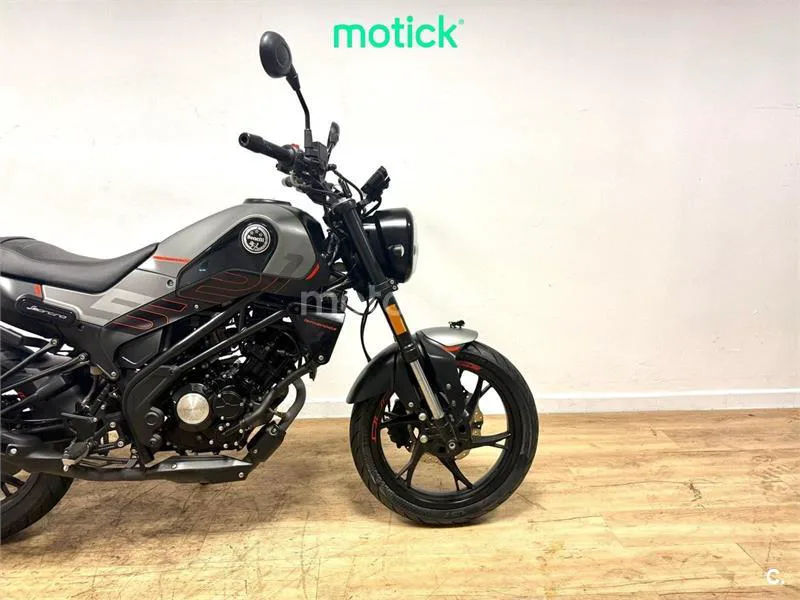 Benelli Leoncino 125 – Vista 4