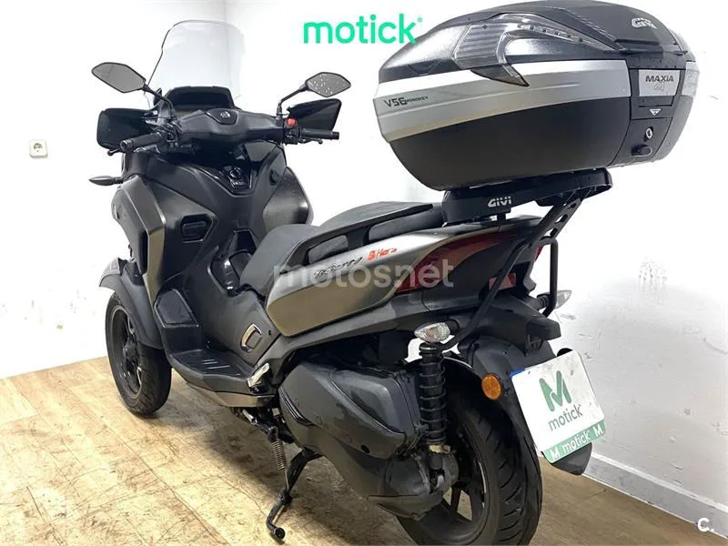 Yamaha Tricity – Vista 8