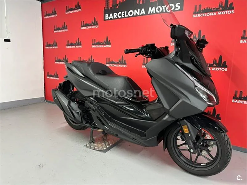 Honda Forza 350 – Vista 4
