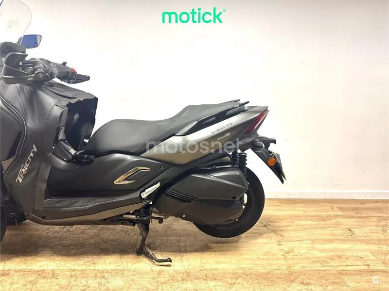 Yamaha Tricity – Vista 8
