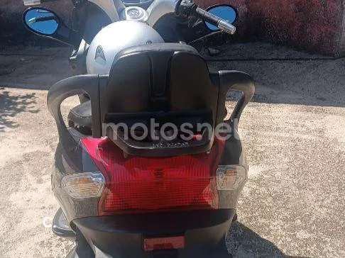 Kymco Grand Dink 125 – Vista 5