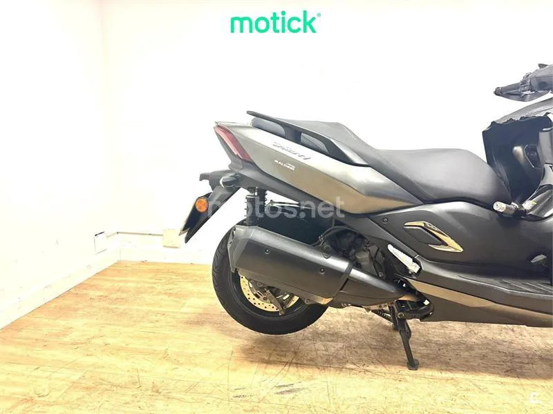 Yamaha Tricity – Vista 3