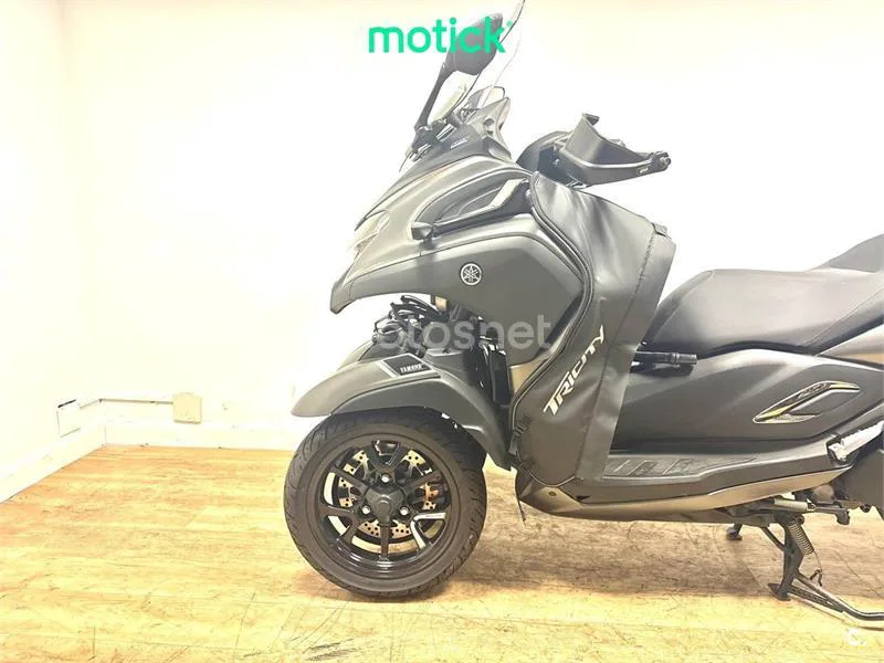 Yamaha Tricity – Vista 7