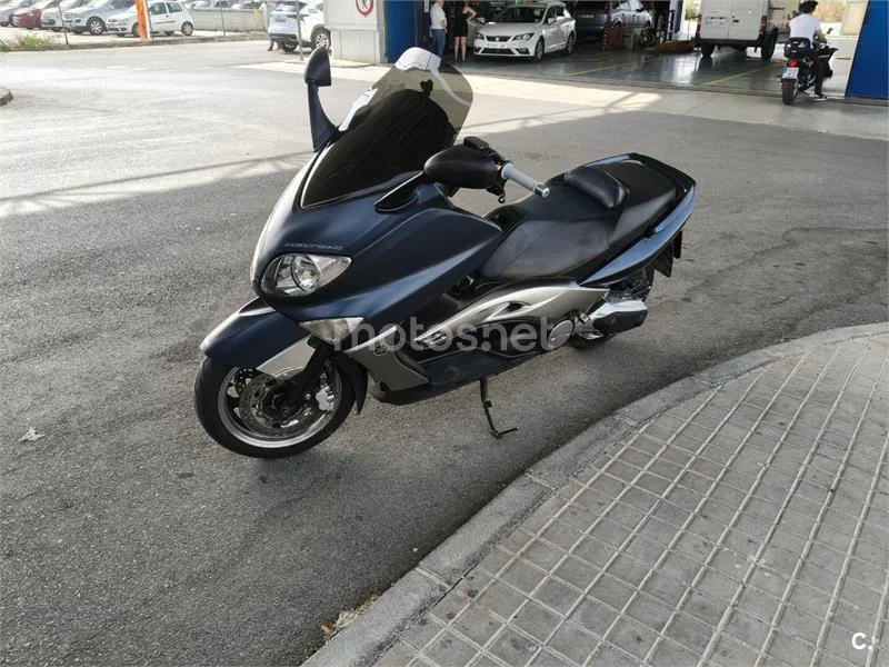Yamaha TMAX 500 - Vista 3