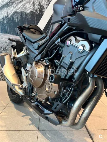 Honda CB 500 F – Vista 4