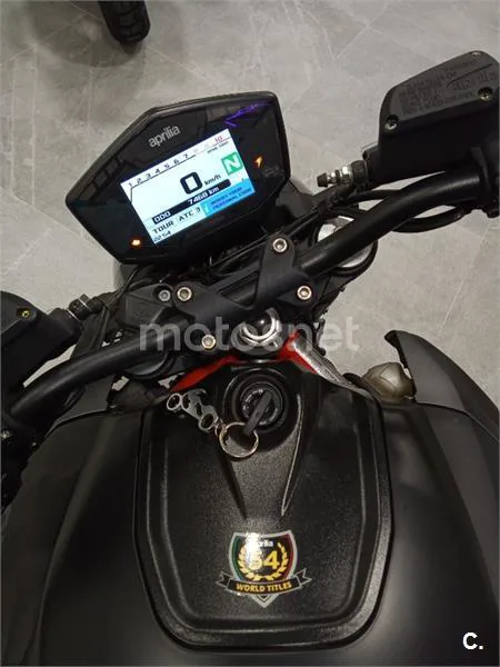 Aprilia Shiver 900 – Vista 4