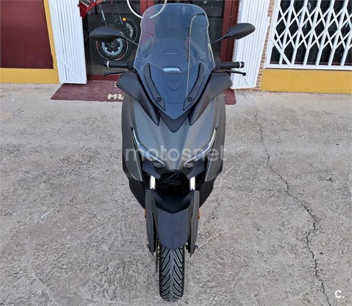 Yamaha XMAX 125 – Vista 3