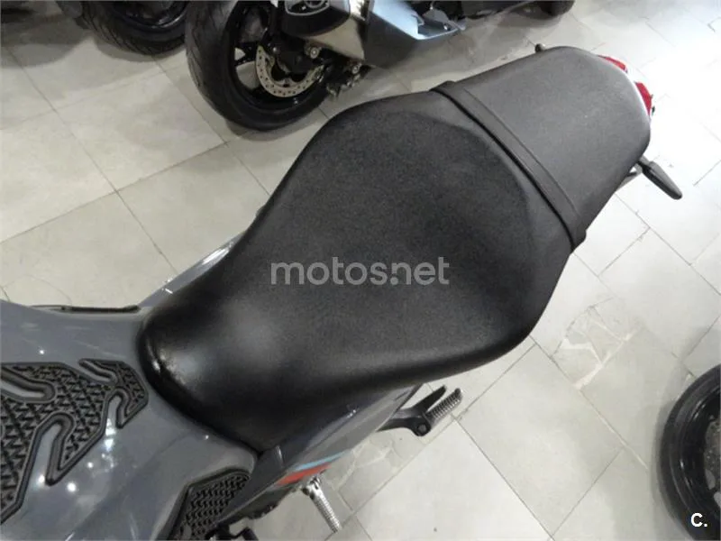 Yamaha MT-09 – Vista 8