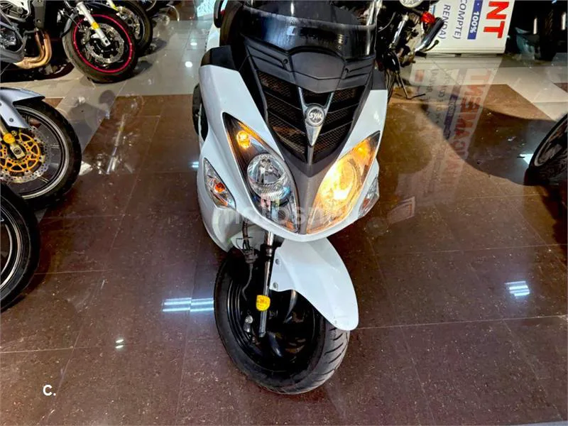 SYM Joyride 200i Evo – Vista 10