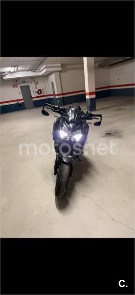 Kawasaki Z900 – Vista 4