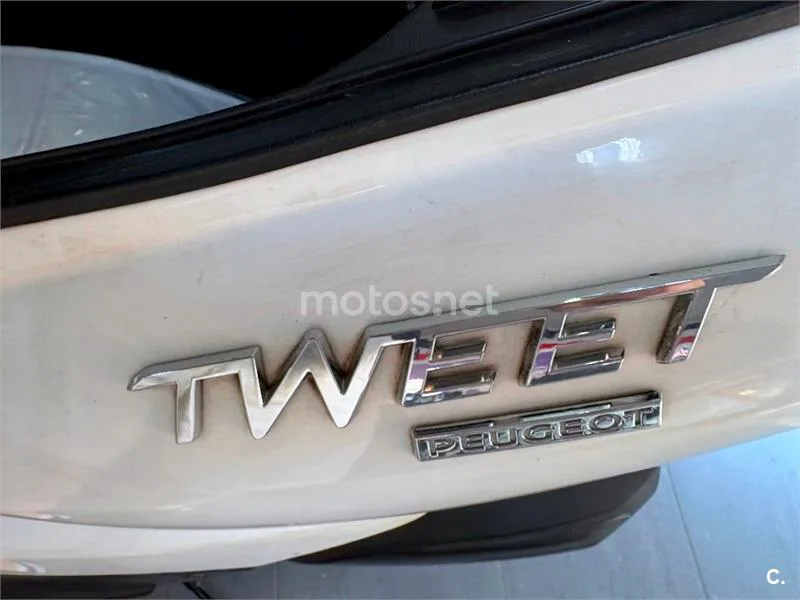 Peugeot Tweet 125 – Vista 6