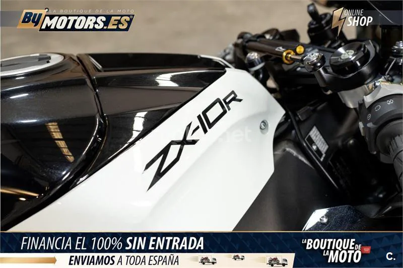 Kawasaki Ninja ZX-10R – Vista 15