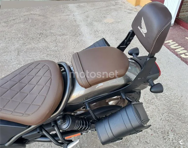 Honda CMX 500 Rebel – Vista 11