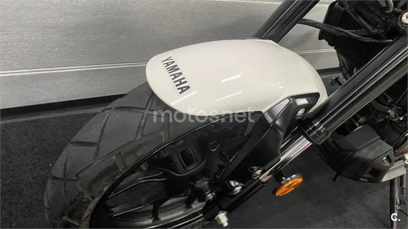 Yamaha XSR 125 – Vista 16