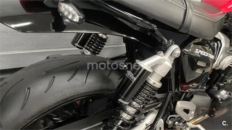 Triumph Speed Twin 1200 – Vista 16