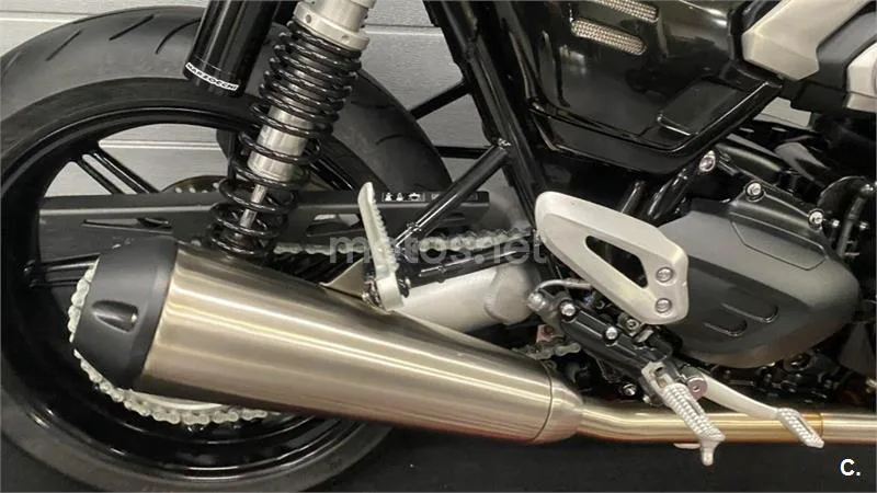 Triumph Speed Twin 1200 – Vista 9