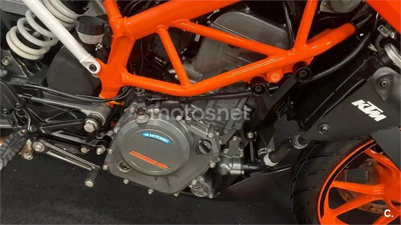 KTM 390 – Vista 6