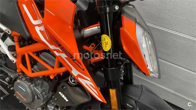 KTM 390 – Vista 7
