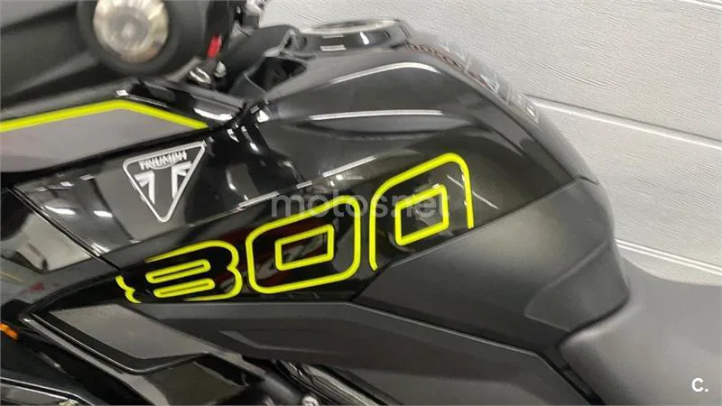 Triumph Tiger Sport 800 – Vista 12