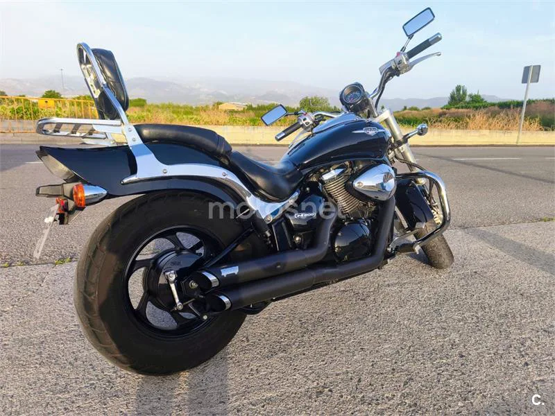Suzuki Intruder M800 – Vista 9