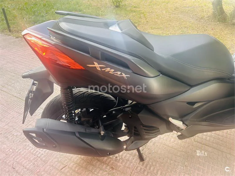 Yamaha XMAX 125 – Vista 7