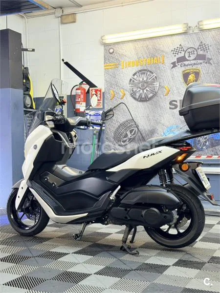 Yamaha NMAX 2750 € 2025 León - 1