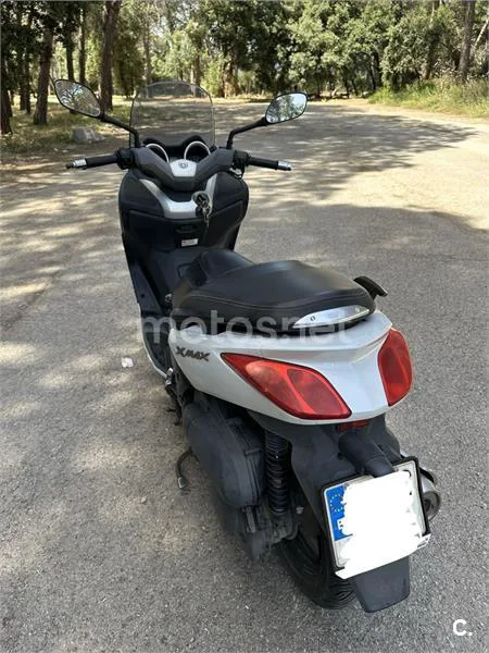 Yamaha XMAX 250 – Vista 4
