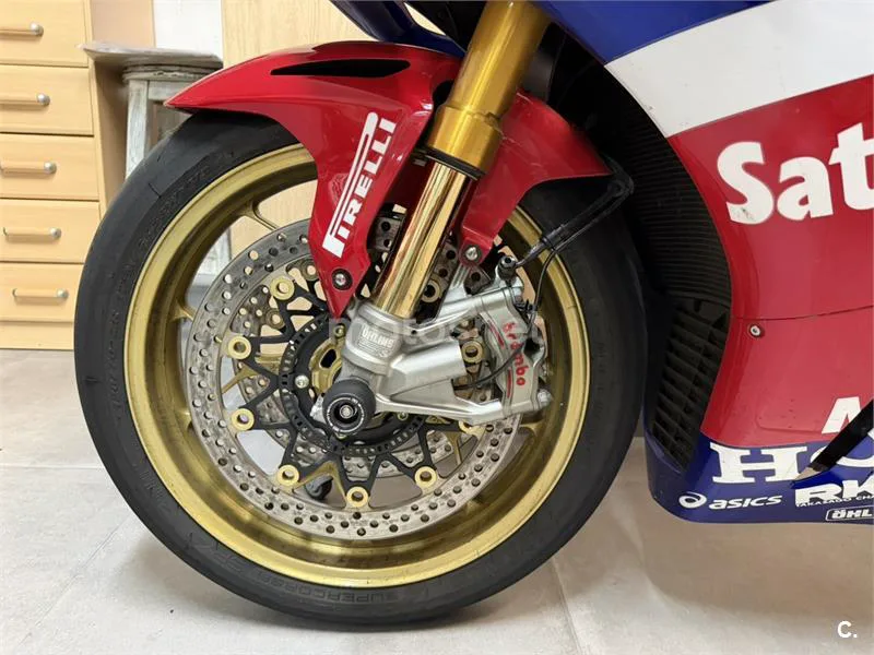Honda CBR 1000 RR-R Fireblade – Vista 4