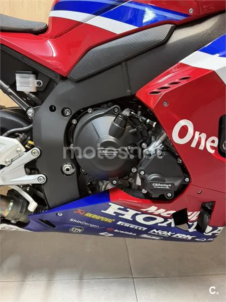 Honda CBR 1000 RR-R Fireblade – Vista 6
