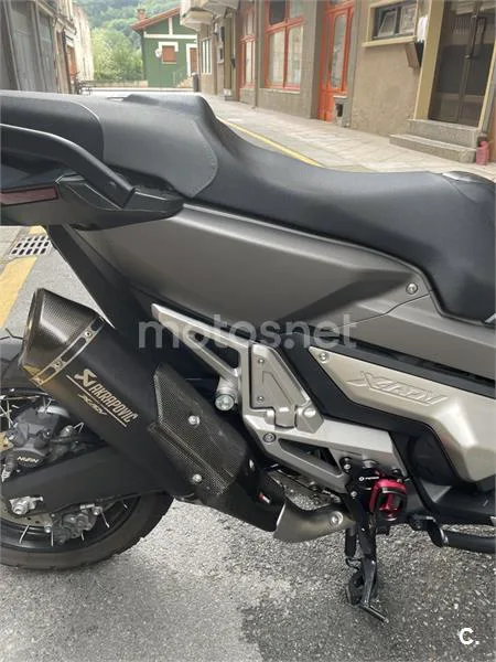 Honda X-ADV – Vista 3