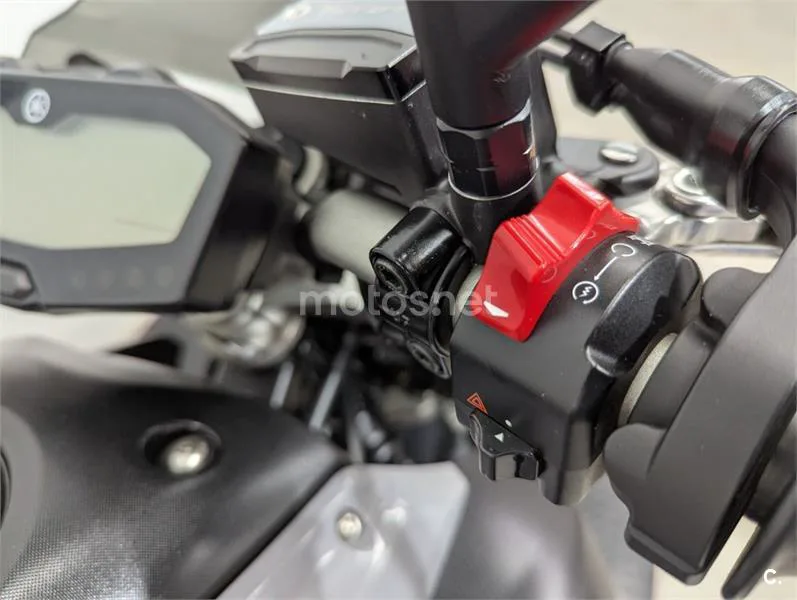 Yamaha MT-07 – Vista 10