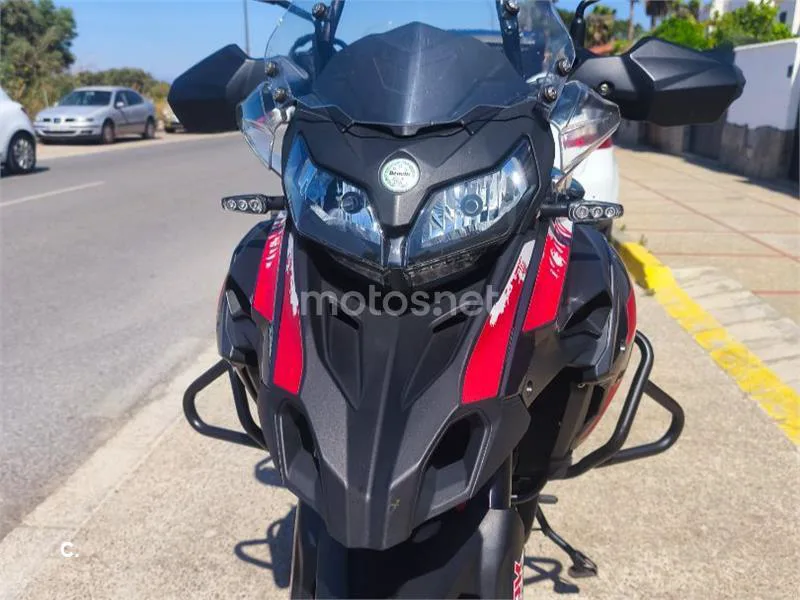 Benelli TRK 502 – Vista 8