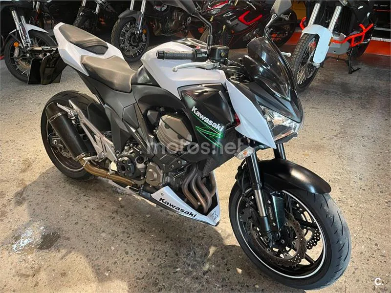 Kawasaki Z800 – Vista 5