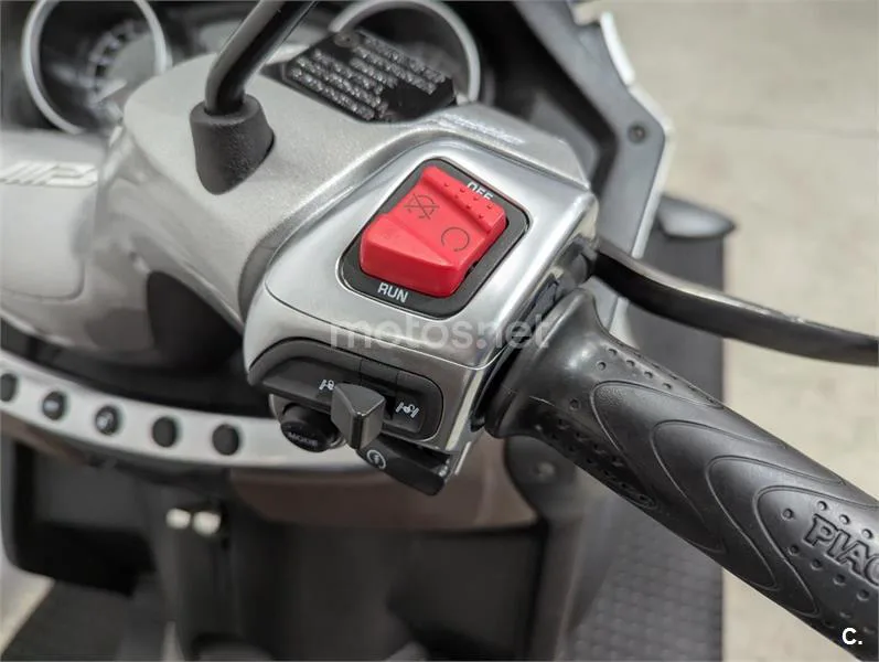 Piaggio MP3 – Vista 11