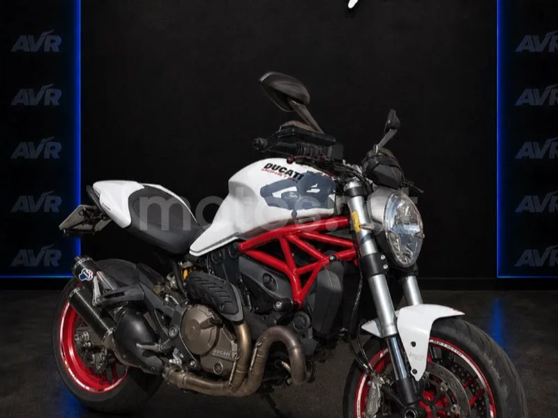 Ducati Monster 821 5899 € 2015 Navarra - 2