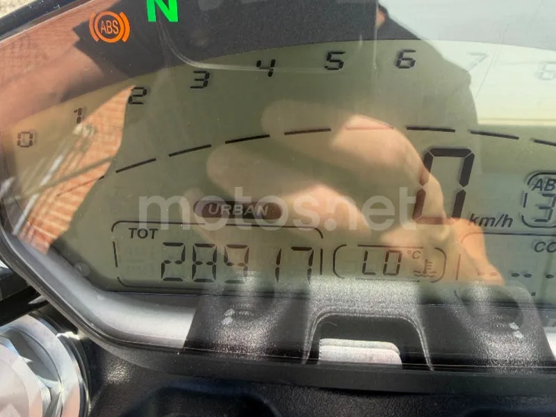 Ducati Monster 821 - Vista 9