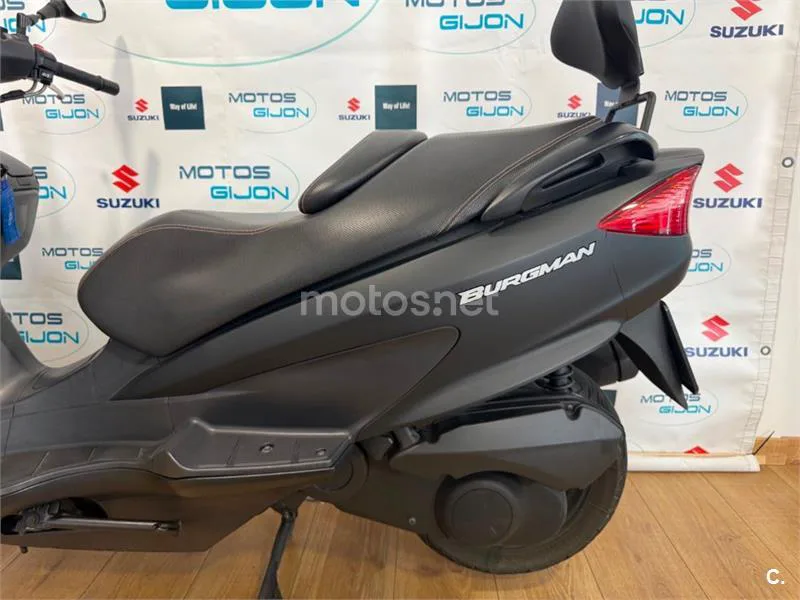 Suzuki Burgman 125 Executive – Vista 8